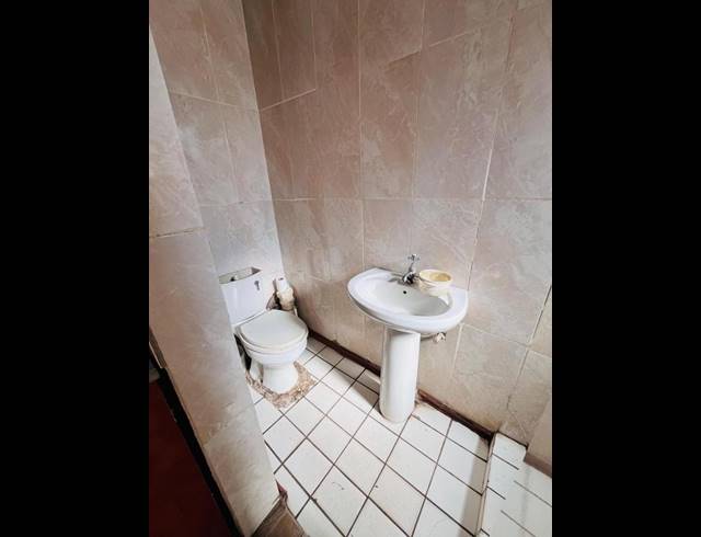 7 BEDROOM HOUSE FOR SALE IN REGENTS PARK